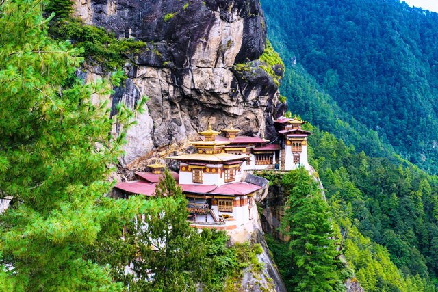 Day 11: Hike the famouse Tiger Nest Temple at Paro:
